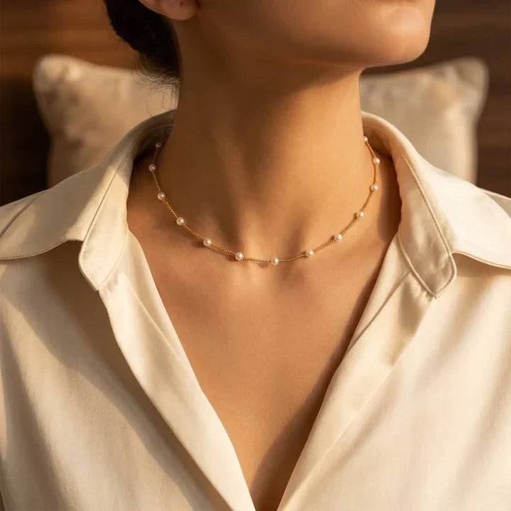Gold pearl chain necklace